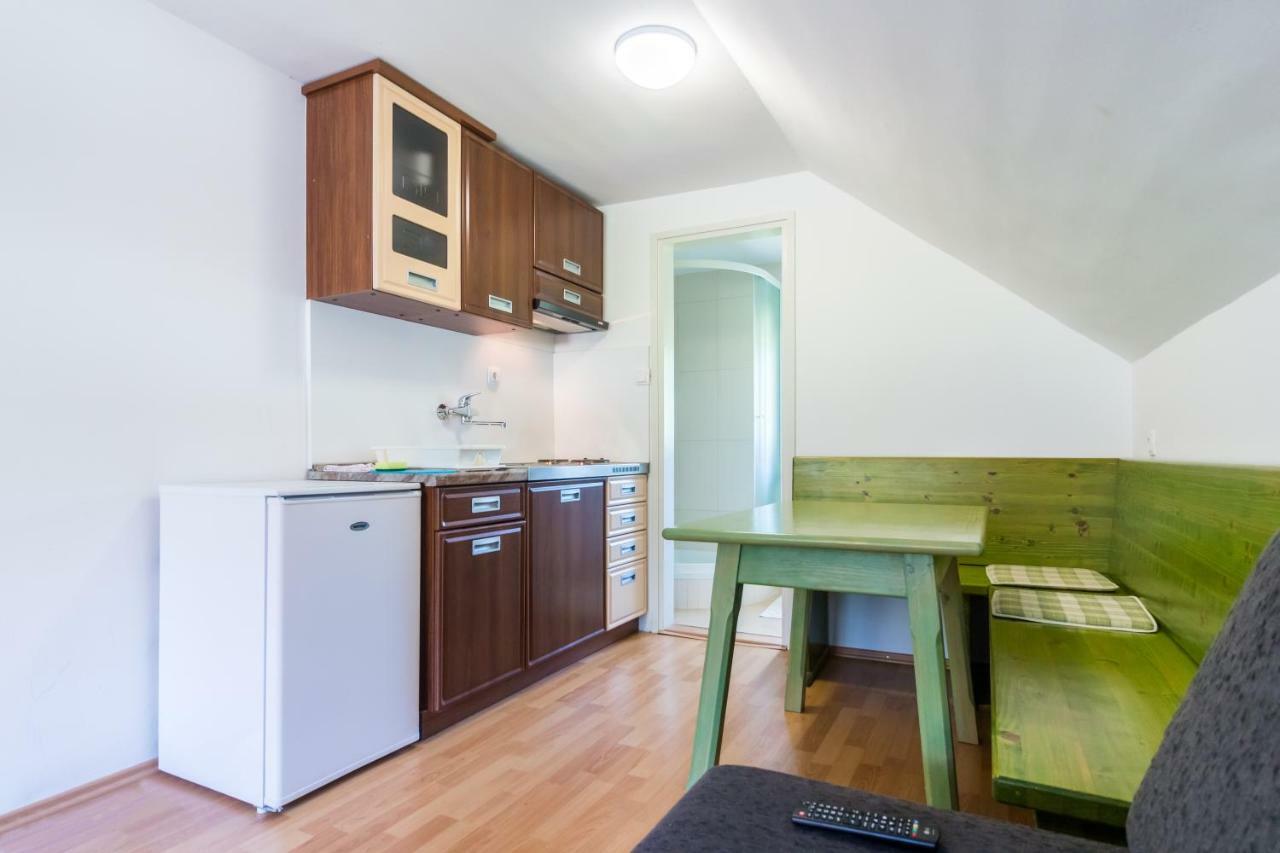 Apartments Henigman Bohinj Bagian luar foto